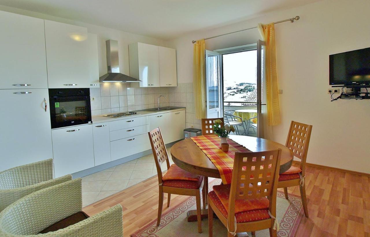 Apartments Biserka Rab Town Kültér fotó