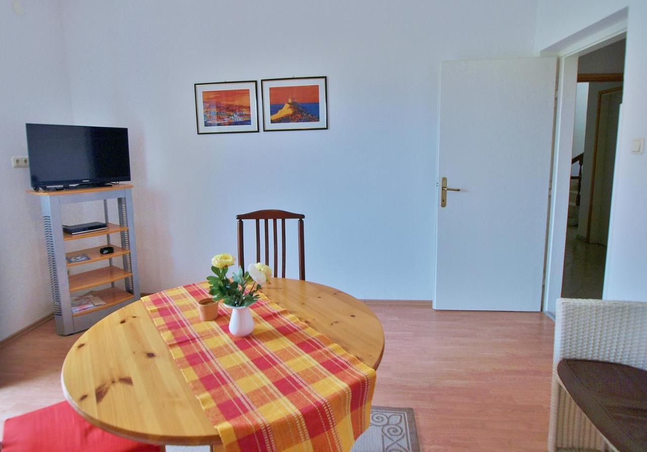 Apartments Biserka Rab Town Kültér fotó